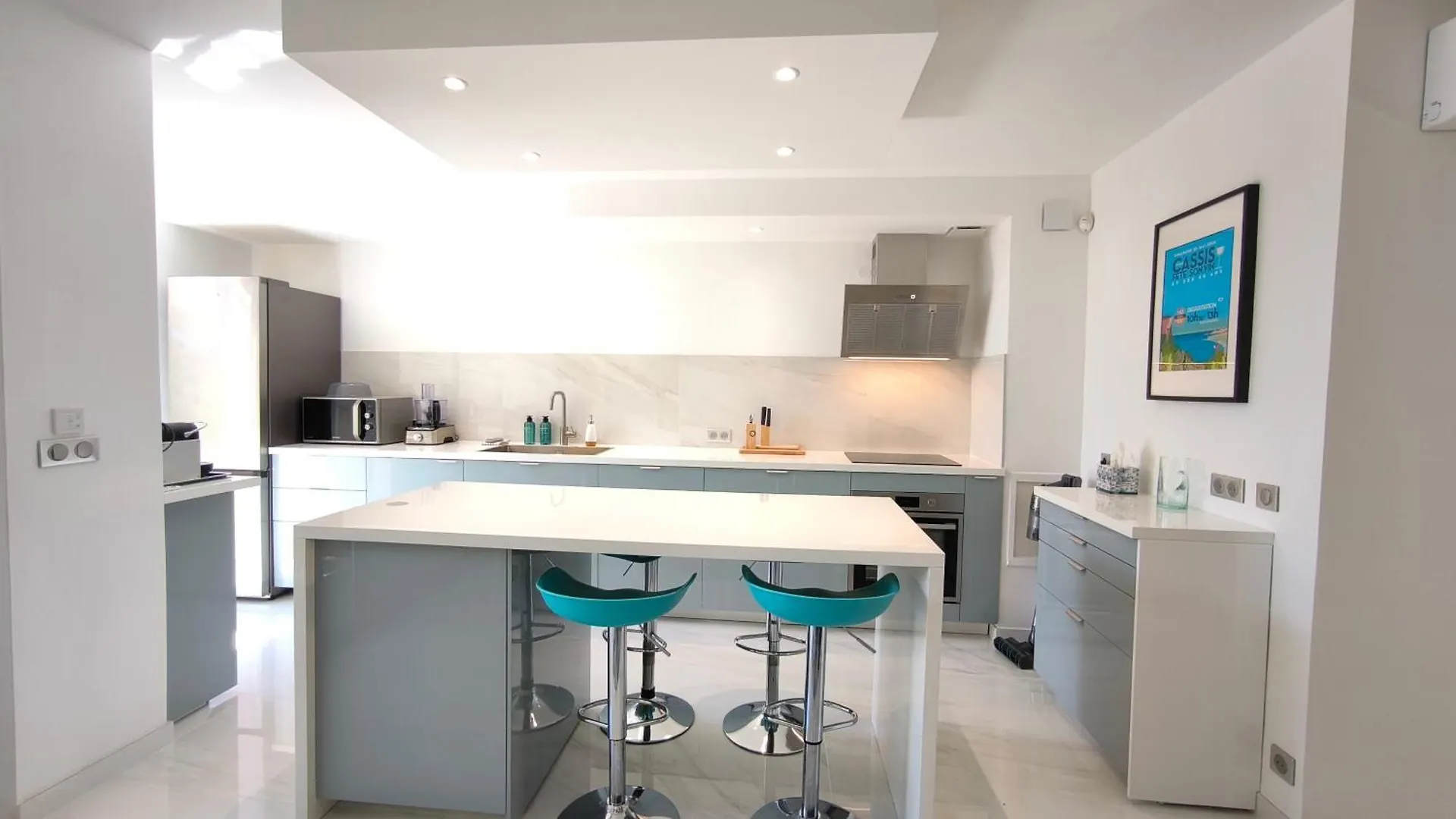 Le Riva - Standing, Parking, Piscine, Terrasse Apartment Cassis 0*,